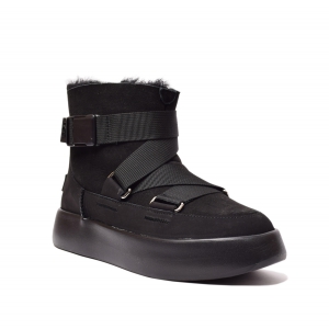 Ugg Classic BOOM BUCKLE Boot - Black 2