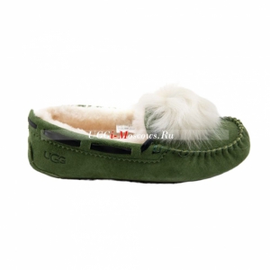 UGG WOMEN'S DAKOTA POM POM GREEN