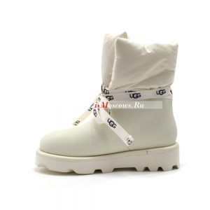 UGG MOON BOOT WOMENS WHITE