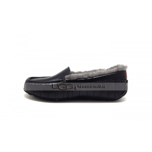 Ugg Women Moccasins Star Wars - Black